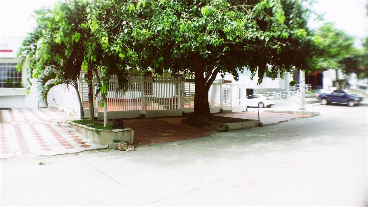 Quillahost Tropical Apartment บาร์รังกีญา ภายนอก รูปภาพ